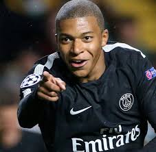 Das macht auch nicht jeder. Fussball Wm 2018 Kylian Mbappe Will Offenbar Kein Geld Wenn Er Fur Sein Land Spielt Welt