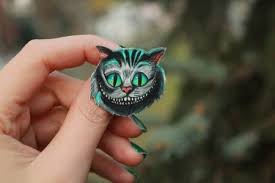 Alice In Wonderland Cheshire Cat Brooch Alice Harikalar Diyarinda Bros Hayvan