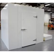 This type of refrigerator comes with several benefits and downsides to consider. New Used Walk In Coolers Walk In Refrigerators Barr Commercial Refrigeration