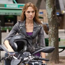 pin by j w on gal gadot gal gadot gal gadot wonder woman gal gabot