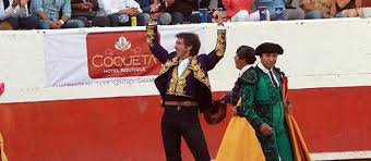 El arte de marialba en su cabeza. Hermoso Pleno De Orejas En San Miguel De Allende Actualidad Cope