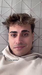 Darius Gamble's Instagram, Twitter & Facebook