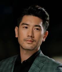 Chưa kịp kết hôn, Cao Dĩ Tường đột tử một cách oan khuất, bạn gái sau 2 năm  đăng bài tưởng nhớ khiến dân mạng tranh cãi