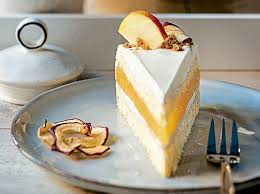 Tiramisutorte Mit Apfel In 2020 Kuchen Und Torten Rezepte Kuchen Und Torten Lebensmittel Essen