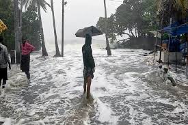 येत्या दोन ते तीन दिवसात टाँकटाई हे चक्रीवादळ महाराष्ट्रात धडकण्याची शक्यता आहे. Enxa8zmmsjjamm
