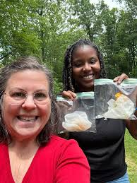 Men who like receiving flowers