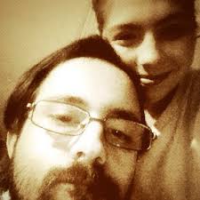 Amanda DeBlois (@amandadpll)