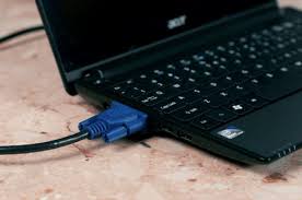 6 Cara Mengatasi Layar Laptop Gelap Saat Dinyalakan