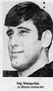 Nip Mizzou Linebacker