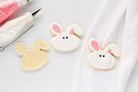 Melt the chopped chocolate in a double boiler or the. How To Make Simple Bunny Cookies With Video The Bearfoot Baker