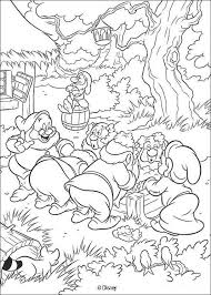 Software recolored makes colorizing your black and white photos a relatively simple task. Snow White And The Seven Dwarfs Coloring Pages Get Domain Coloring Home