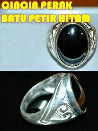 Potongan hingga 3 jutaan untuk logam mulia antam investasi batu permata adalah jenis batu berharga dengan nilai jual yang tinggi. Cincin Perak Batu Petir Hitam Asli Indahmistik Blogspot Com Facebook Com Indahmistik Cincin Perak Perak Cincin