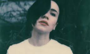 mxdwn Interview: Laura Carbone Talks About Her Influences, Photography and  “The Flowers Beneath Your Feet”