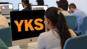 Ölçme, seçme ve yerleştirme merkezi başkanlığı yks sonuçlarını 8 gün erken açıklayarak adaylara müjdeli haberi vermişti. Osym 2021 Universite Tercih Sonuclari Aciklaniyor Yks Tercih Sonucu Sorgulama Sayfasi Gundem Haberleri