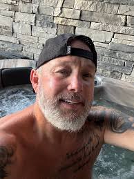 Every time I watch this TikTok I think about my old friends and classmates  from TJA! There will never be a time as magical as the 80s. Great TikTok