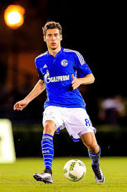 Photo by team 2 sportphoto/ullstein bild via getty images from those youth days, goretzka credits coaches christian britscho and dariusz wosz as major factors in his development, along with former schalke 04 manager domenico tedesco. Pin On Football Futbol
