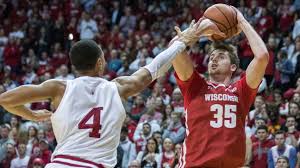 @kerrancejames highlights the unlikely top teams from the major conferences. Wisconsin Michigan State Make Moves In College Basketball S Way Too Early Top 25 For 2020 21 Abc7 San Francisco