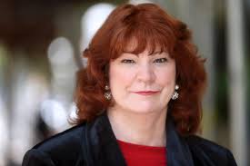 Actress Lynn Mosher-Howell (@LynnMosherComedy) • Facebook