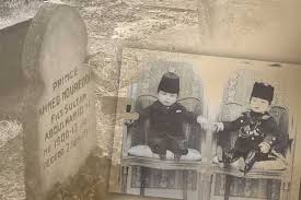 Abdülhamid han tahttan indirilirken şu sözleri söylemiştir. Sultan Abdulhamid In Evlatlarina Nasil Kiyildi Fikriyat