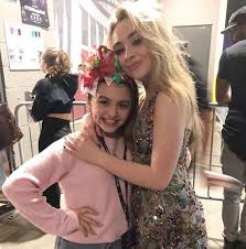 Sabrina Carpenter Meeting Fans 2017 Sabrina Carpenter Girl Meets World Sabrina