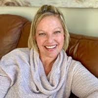 Ashley Krupp's Instagram, Twitter & Facebook