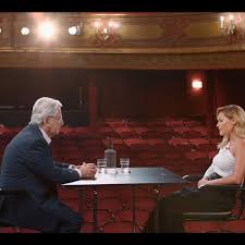 Der attraktive berliner erhielt mitte dezember viel aufmerksamkeit der presse, als herauskam. Helene Fischer Macht Thomas Seitel Eine Ruhrende Liebeserklarung Stern De