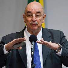 Sempre que a queda de luiz henrique mandetta do ministério da saúde parece estar prestes a se concretizar, o nome do gaúcho osmar terra (mdb) é o primeiro cotado na lista de substitutos. Perfil Quem E O Ministro Da Cidadania Osmar Terra