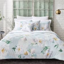 Explore our selection of bedspreads, cheap comforters and bed quilts in a variety of sizes to fit your bed size and unique comforters, quilts and bedspreads in king, queen, full and twin sizes. Ted Baker Wilderness Bedding Collection Bloomingdale S