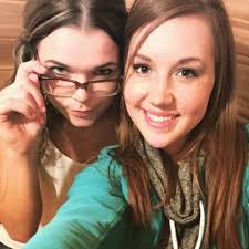 Anna Fogarty (@AnnaFogarty9)