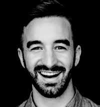 Darius Crenshaw's Instagram, Twitter & Facebook