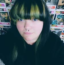 Can I wrap chicken in foil to be cooked in the air fryer?