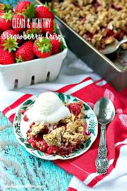 You can still get your sweet fix without undoing all the work you've been done at the gym. Healthy Strawberry Crisp The Seasoned Mom