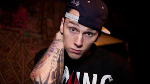 Machine gun kelly net worth $1.2 million. Machine Gun Kelly Net Worth 2018 How Rich Is Mgk Gazette Review