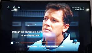 Understanding Voyager references for humor context