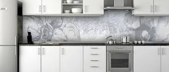 Glass splashbacks transform the appearance of any look at this stunning pure white splashback. 35 Kitchen Splashbacks Glass Luxurious Splash For The Kitchen Interior Design Ideas Avso Org
