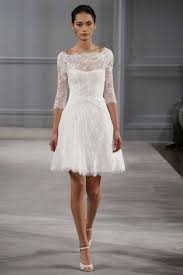 Sono arricchiti da applicazioni preziose e dettagli chic come gli inserti in pizzo. Vestiti Da Sposa Over 50 Anni
