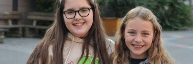 Mittelschule geht baden ...