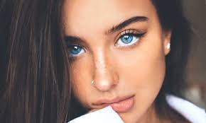 Visitez votre optométriste et l'informer de votre intention de changer la couleur de vos yeux. Pedagogique Astuces Les 6 Elements Qui Peuvent Changer La Couleur De Vos Yeux