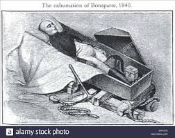 Helena im südatlantik), war ein französischer general. Die Offnung Von Napoleons Sarg Auf St Helena Im Oktober 1840 Durch Nicolas Eustache Maurin Neunzehn Jahre Nach Napoleons Tod Und Grablegung Auf St Helena Seine Schatulle Geoffnet Wurde Napoleon Bevor Der