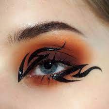 Another One From The Graphic Series Meltcosmetics Impulsive Rule Breaker Dream Big Boss Lady M Makeup Eyeliner Creative Makeup Artistry Makeup