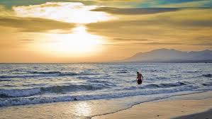 How to know when you need time alone? How To Feel Healthy And Less Lonely By Spending Time Alone Good News Network