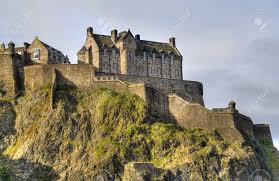 It stands on castle rock, which has been occupied by humans since at least the. Edinburgh Castle Auf Dem Castle Rock In Edinburgh Schottland Grossbritannien Lizenzfreie Fotos Bilder Und Stock Fotografie Image 19294938