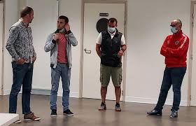 Chaque face d'un cube a été. Zgtnkrpwtxgkem