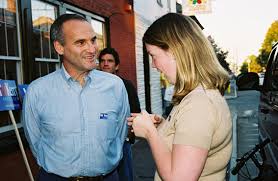 Sen. Kerry at Jack Quigley's in Portsmouth, October 10, 2003