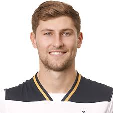 Michael Hefele vs Ben Davies