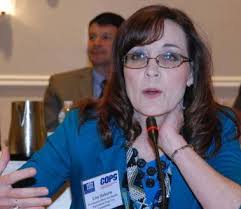 Building Successful Partnerships between Law Enforcement and Public Health  Agencies to Address Opioid Use