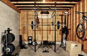 Gracias a sus ejercicios versátiles, ponemos en movimiento todas las partes de nuestro cuerpo si no podéis ir al box y preferís hacer deporte desde casa, una de las ventajas que tiene el crossfit es que se pueden realizar bastantes de sus. Crossfit En Casa Rutina Para Mantenerse En Forma