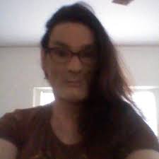 Traci Rowland (@traci_xd)