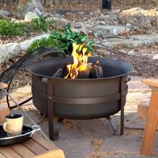 Quot Verliebe Dich Quot In Deinen Garten In 2020 Feuerstellen Im Freien Tragbare Feuerstellen Feuerstelle Garten
