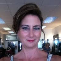 Claudia Mayo's Instagram, Twitter & Facebook